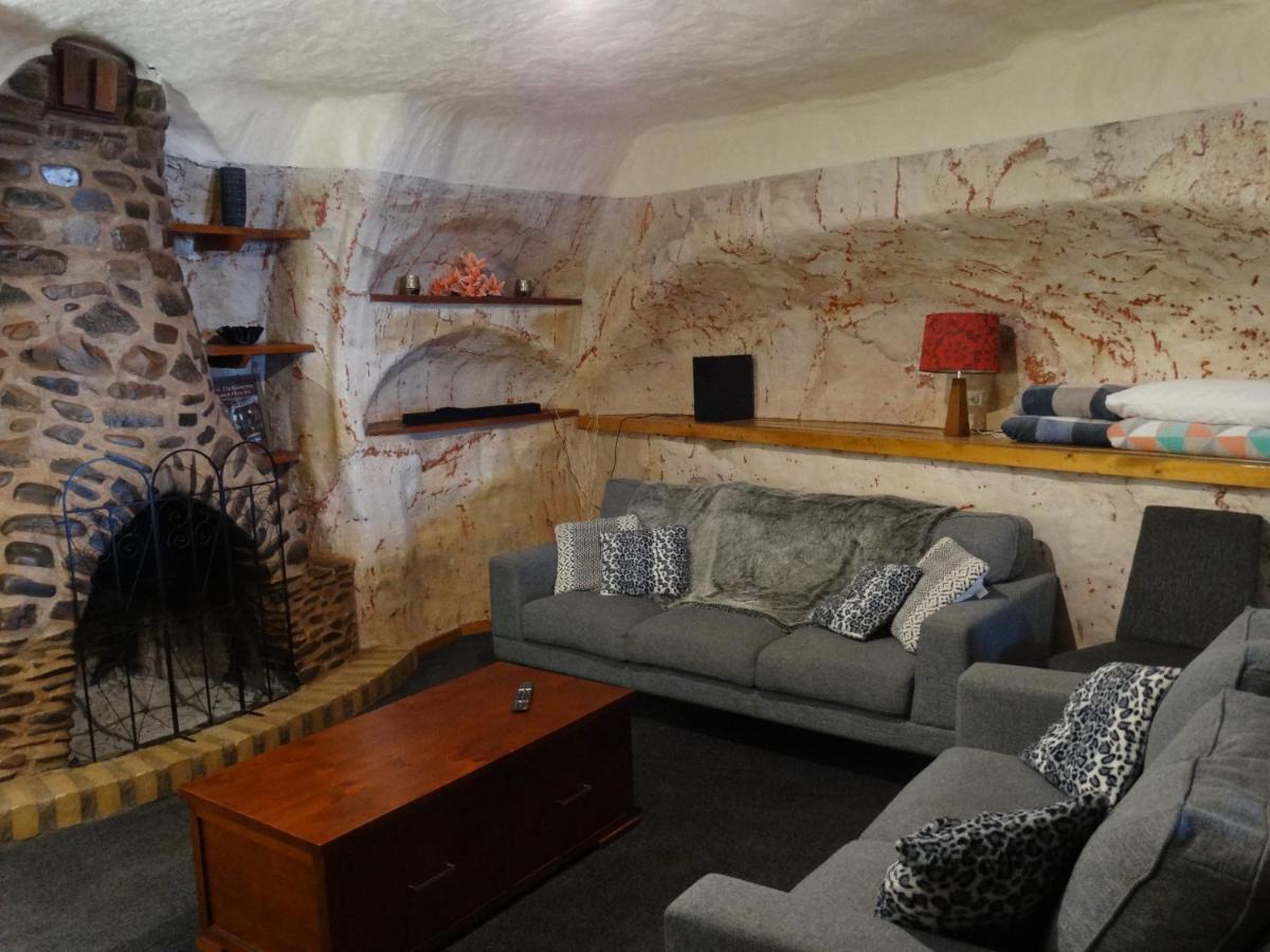 Dinky Di'S Dugout Villa Coober Pedy Exterior photo