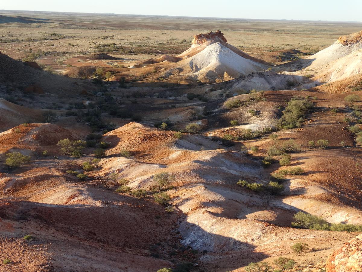 Dinky Di'S Dugout Villa Coober Pedy Exterior photo